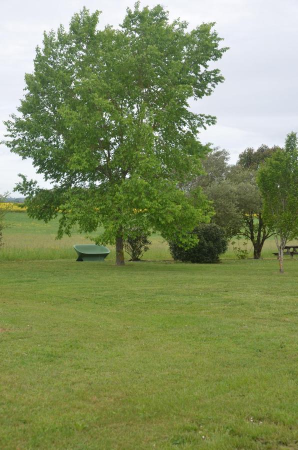 Le Murmure Des Fees Issigeac エクステリア 写真