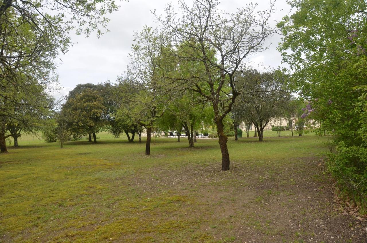 Le Murmure Des Fees Issigeac エクステリア 写真